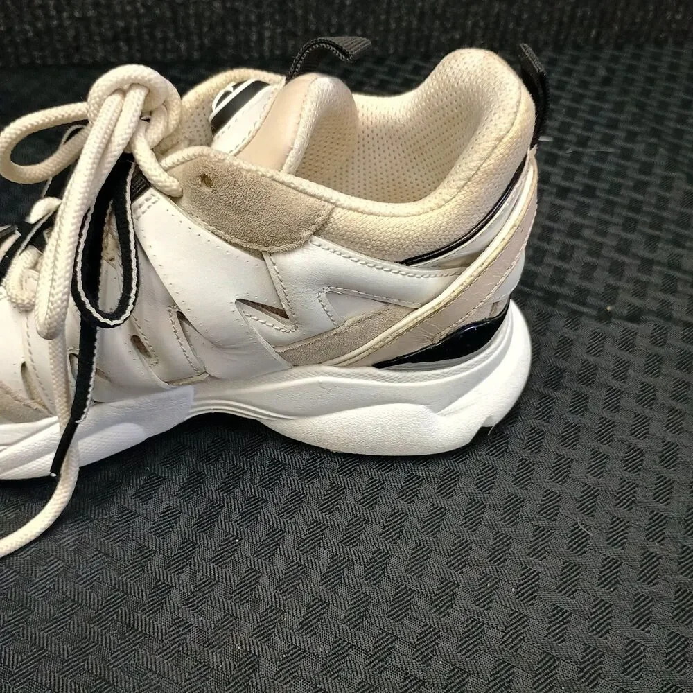 Michael Kors Chunky White/black Fashion Sneakers Women's Size6M Dual lace #SG19J